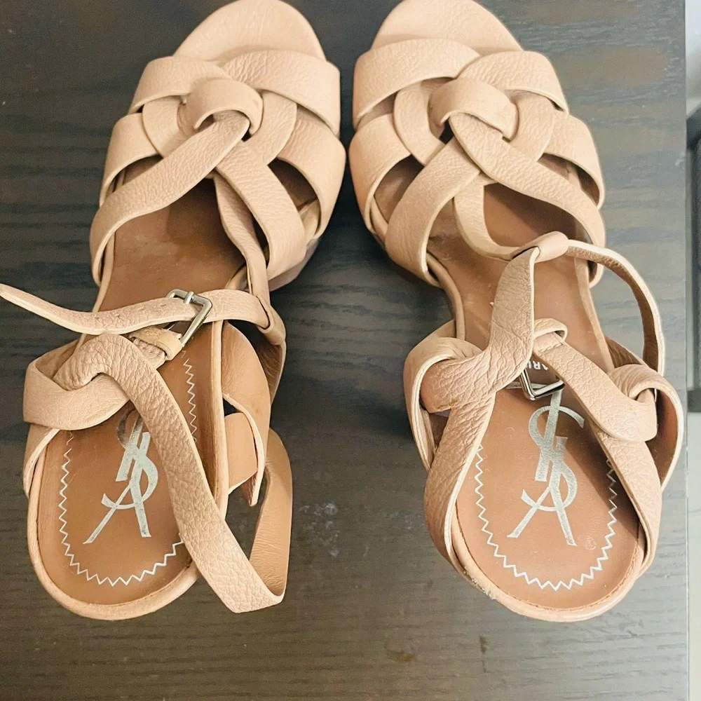 Yves Saint Laurent Women's Tribute Platform High
Heel Sandals SZ 36 - Picture 4 of 7